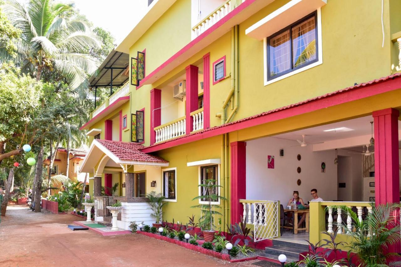 Laliguras Villa 200 Mts From Candolim Beach Exterior foto